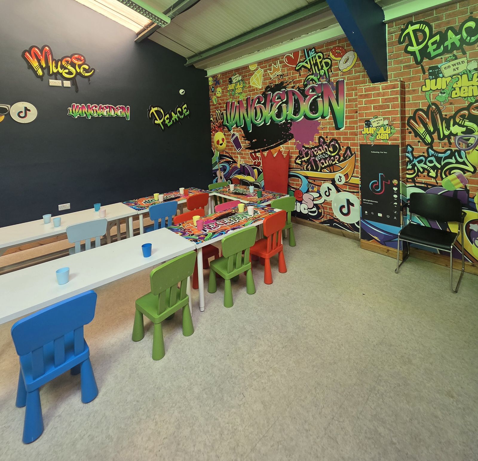 Private themed party room at Jungle Den Naas