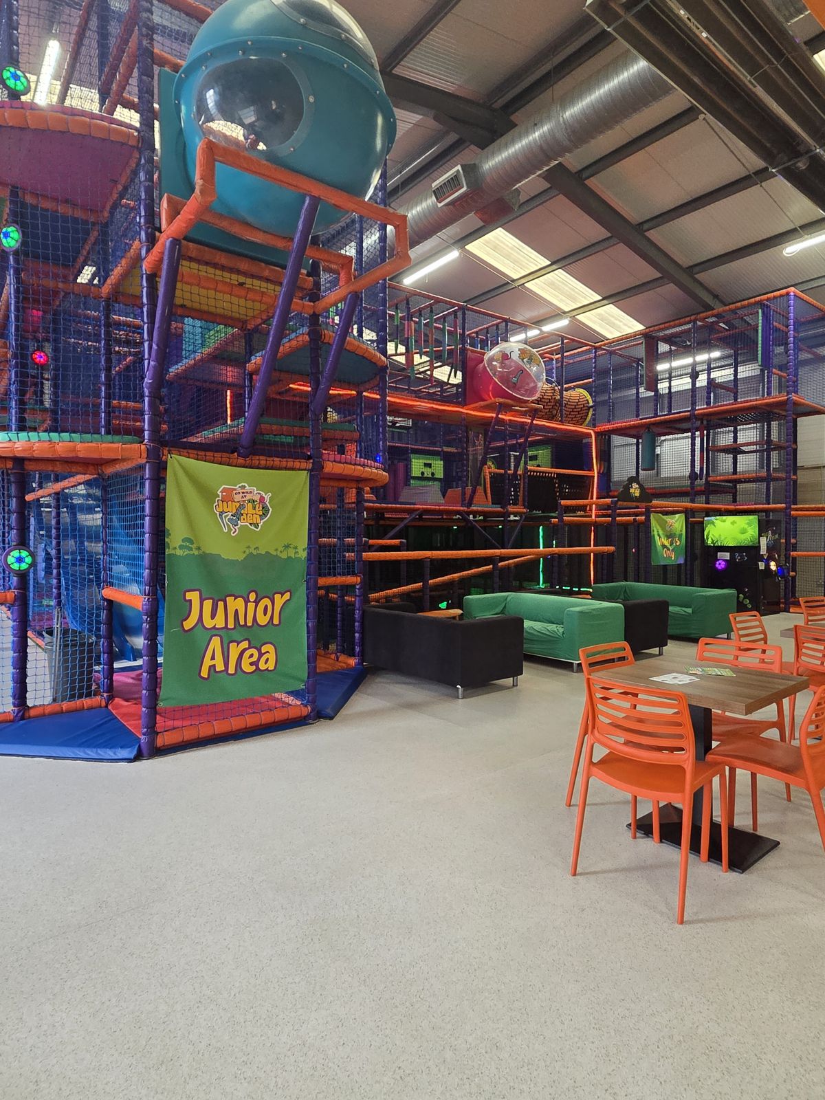 Café and main floor at Jungle Den Newbridge