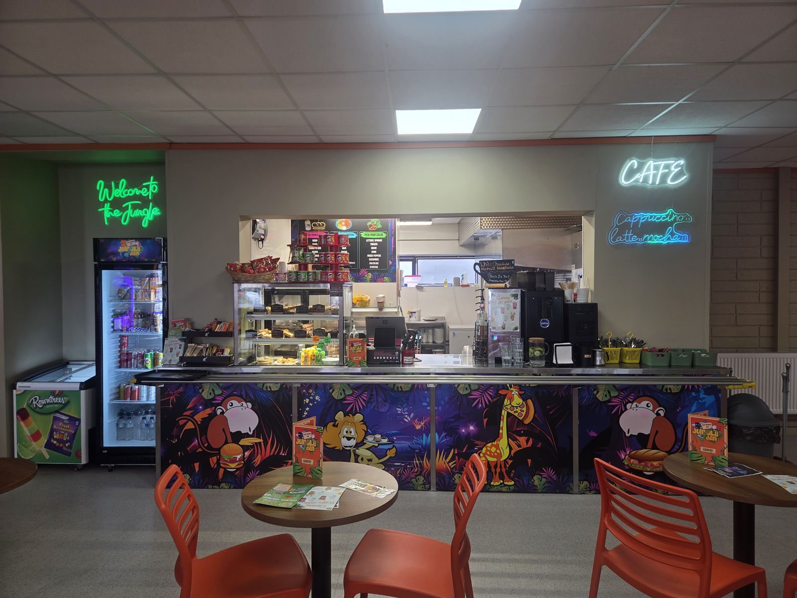 Café and main floor at Jungle Den Newbridge