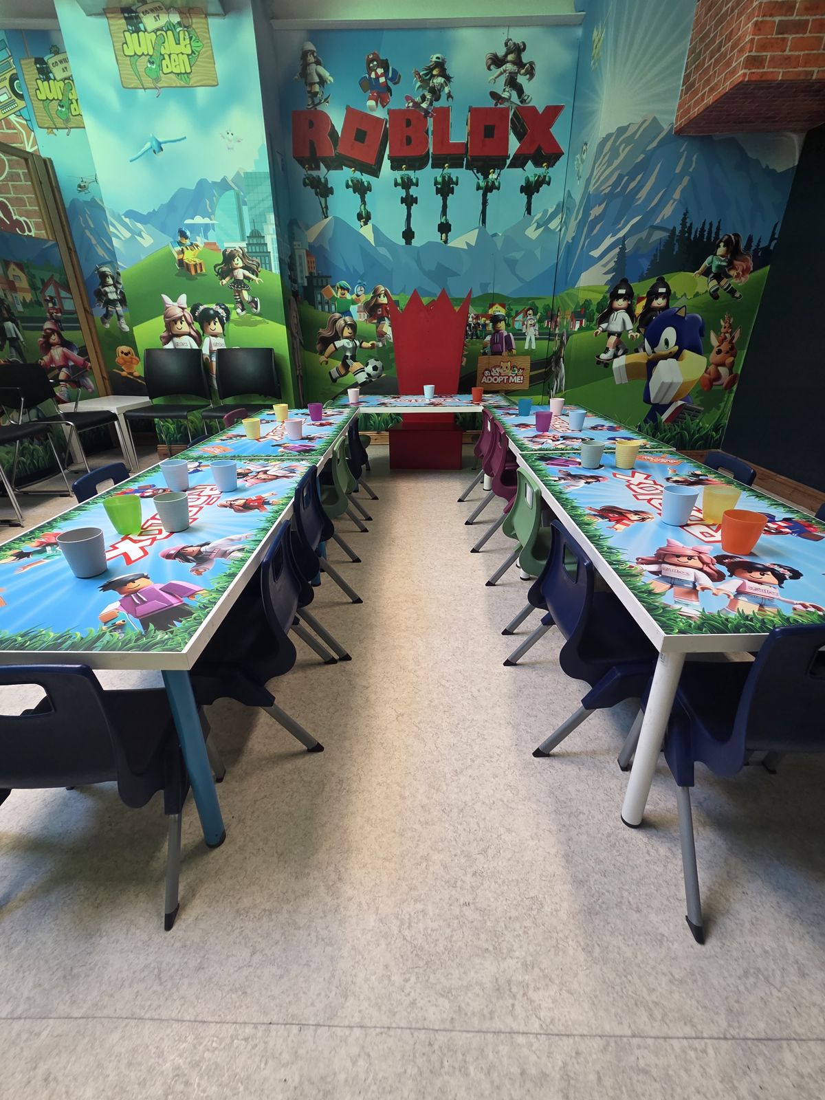 Private themed party room at Jungle Den Naas